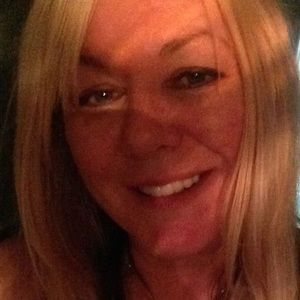 Meet your Posher, Debra